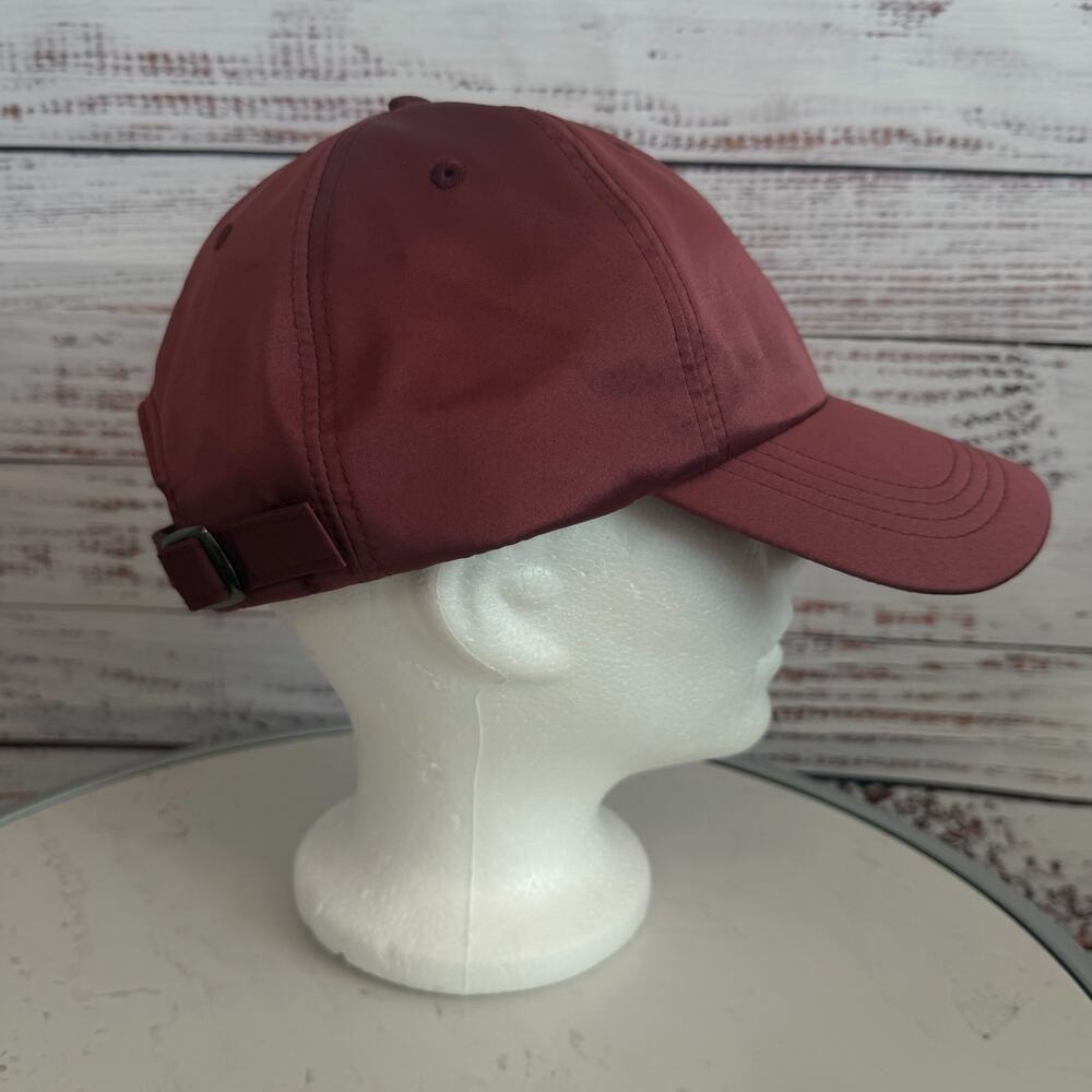 Fabaletics Breezy II Cap Hat Satin Finish Womens Burgundy - Picture 6 of 11
